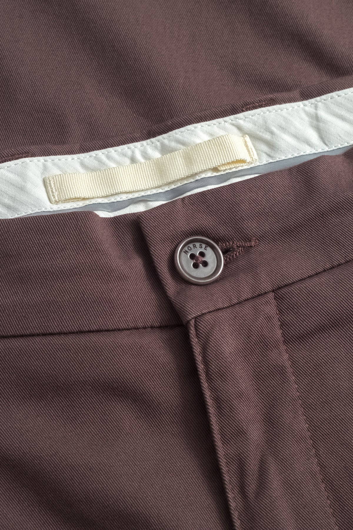 Benn Relaxed Twill Pleated Trouser