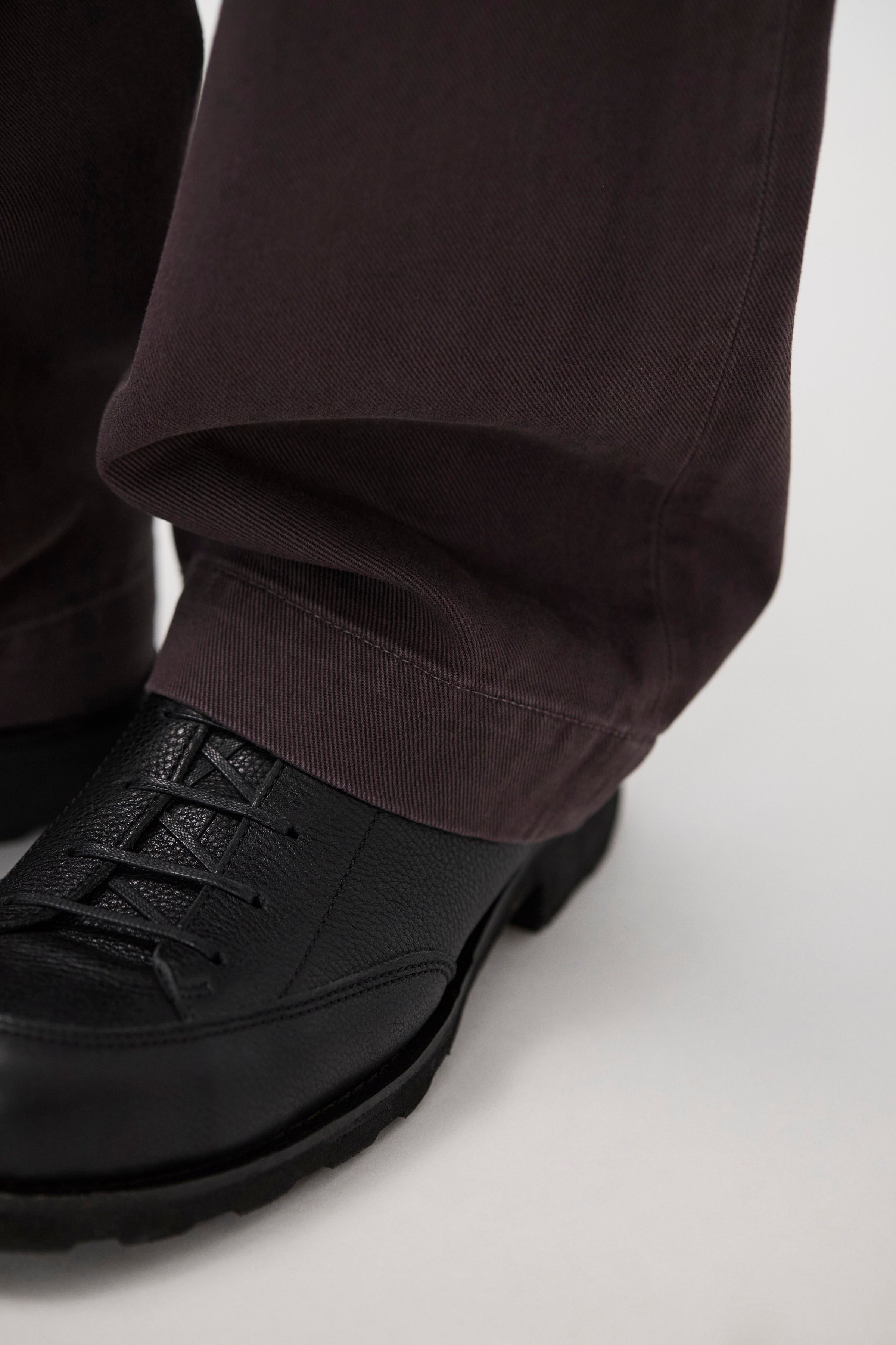 Hengifoss High Waist Heavy Twill Trouser