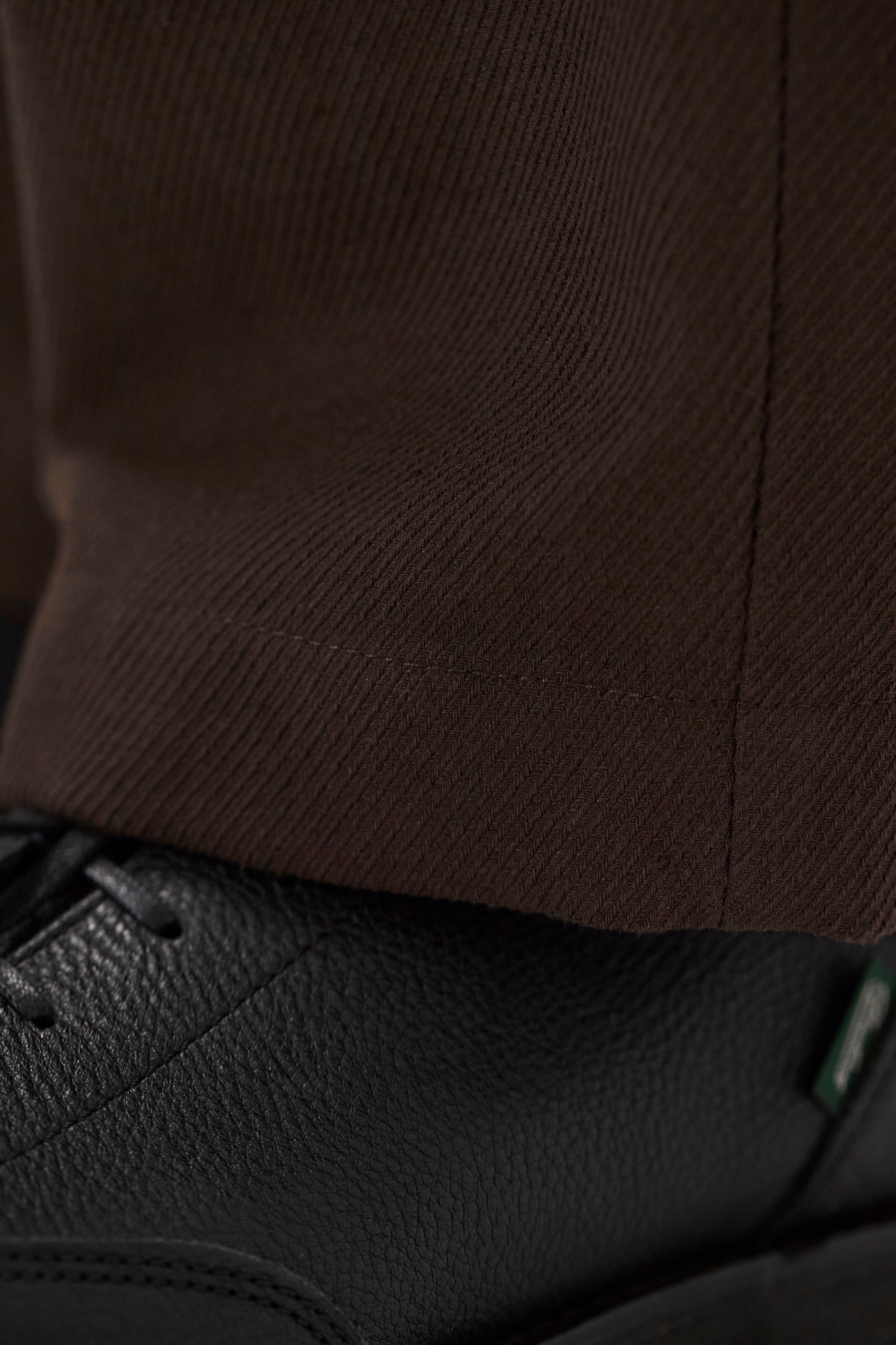 Hestur Relaxed Cotton Linen Twill Pleated Trouser