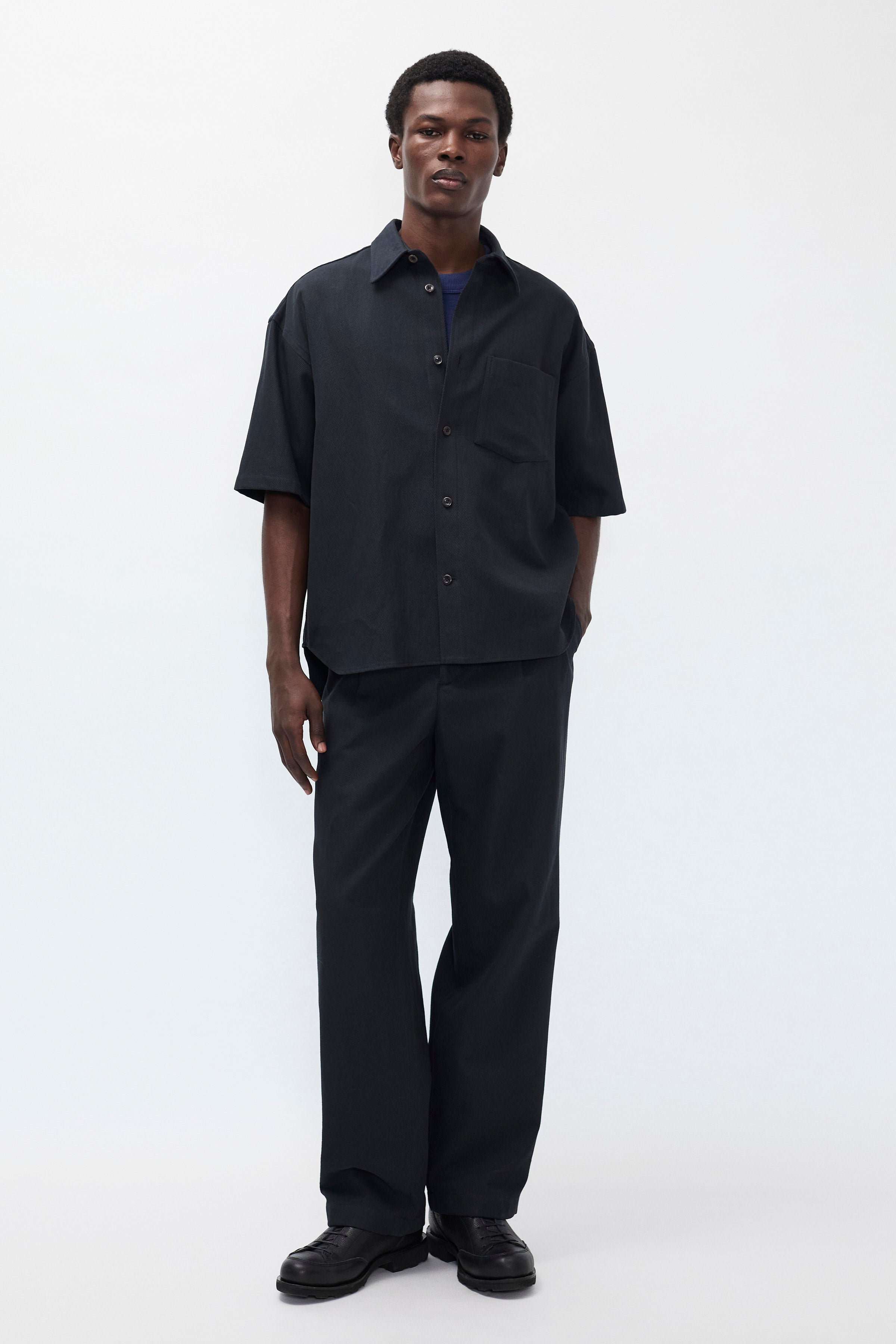 Hestur Relaxed Cotton Linen Twill Pleated Trouser