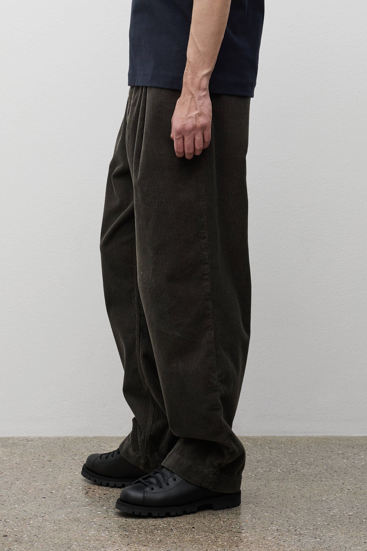 Volda Pleated Wide Wale Corduroy Trouser