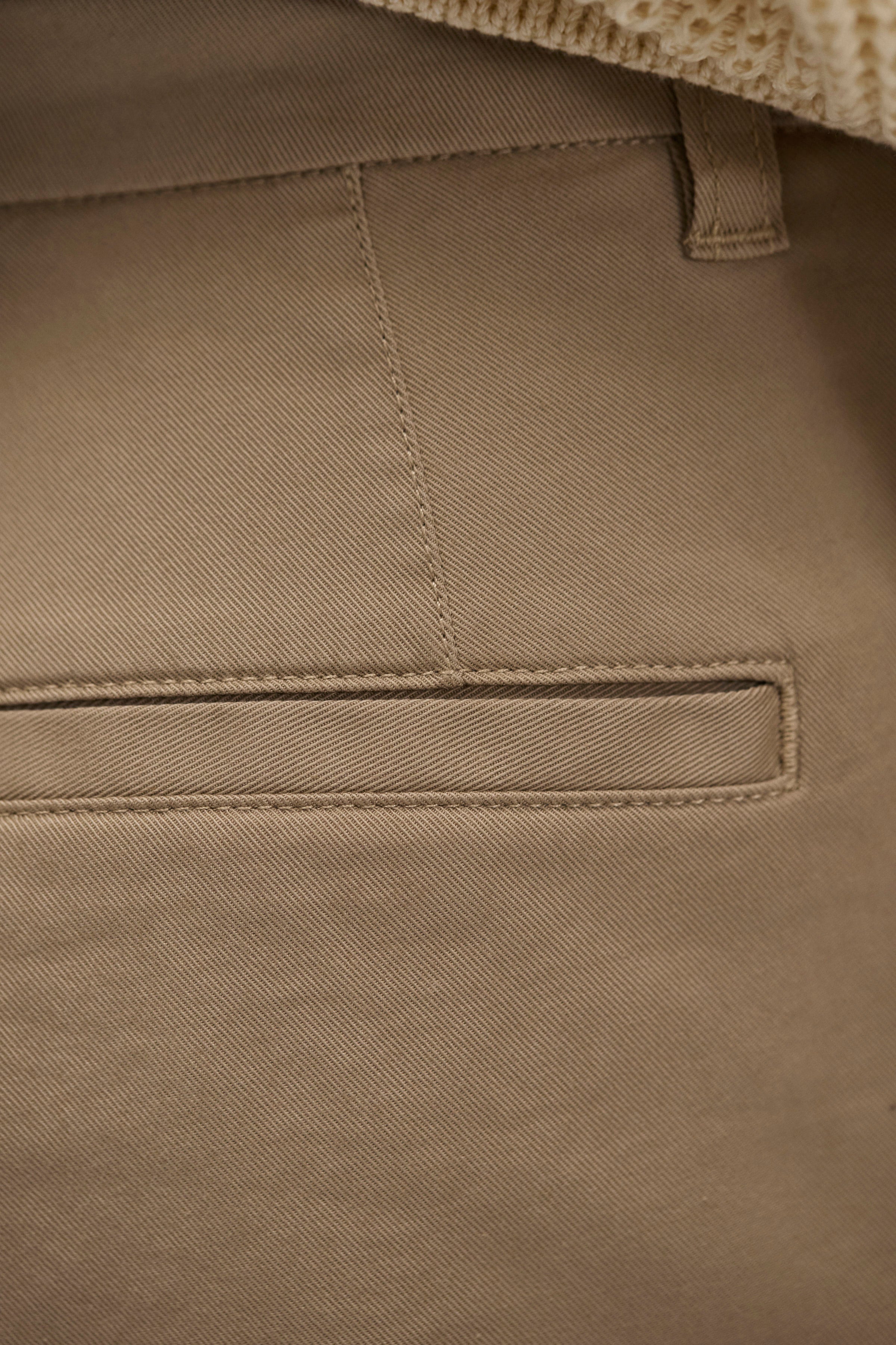 Hestur Relaxed Twill Pleated Trouser