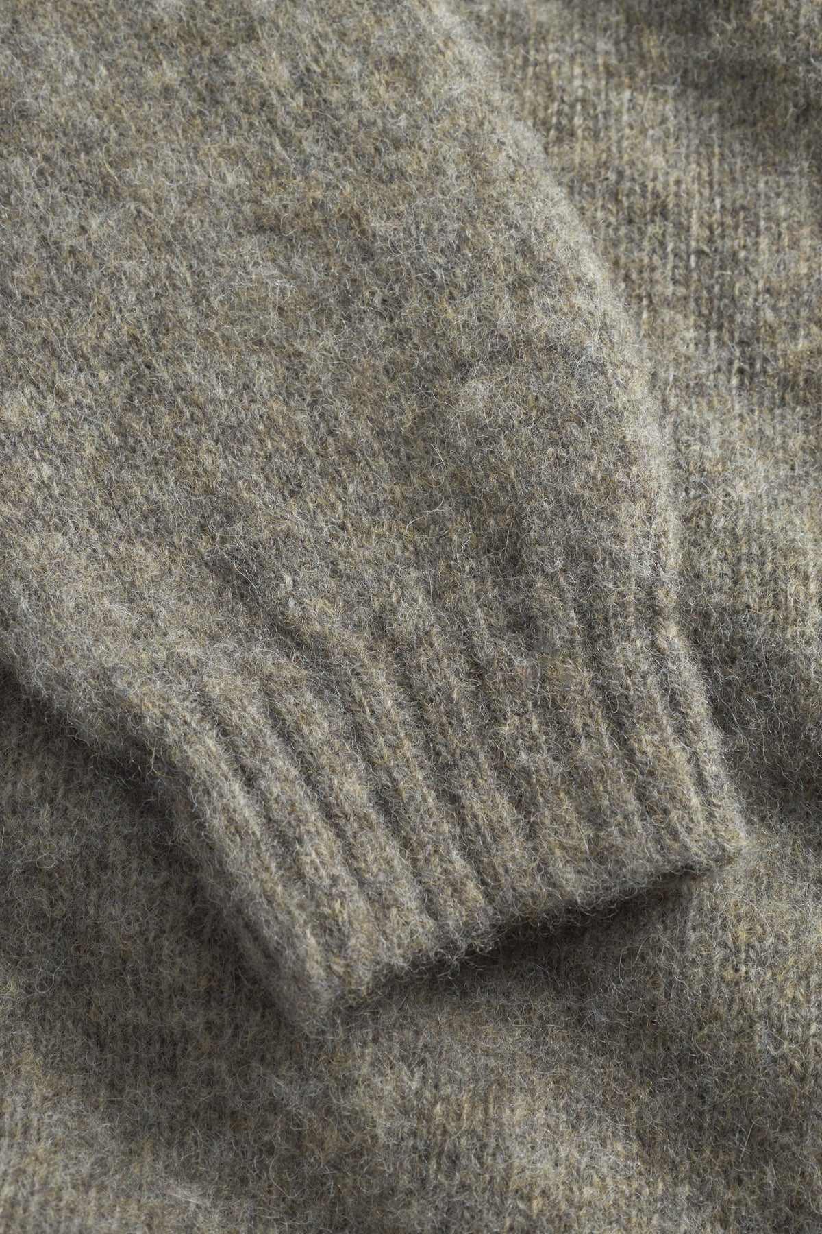 Birnir Brushed Lambswool