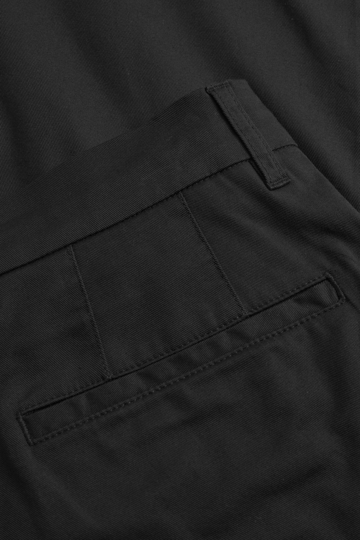 Benn Relaxed Twill Pleated Trouser