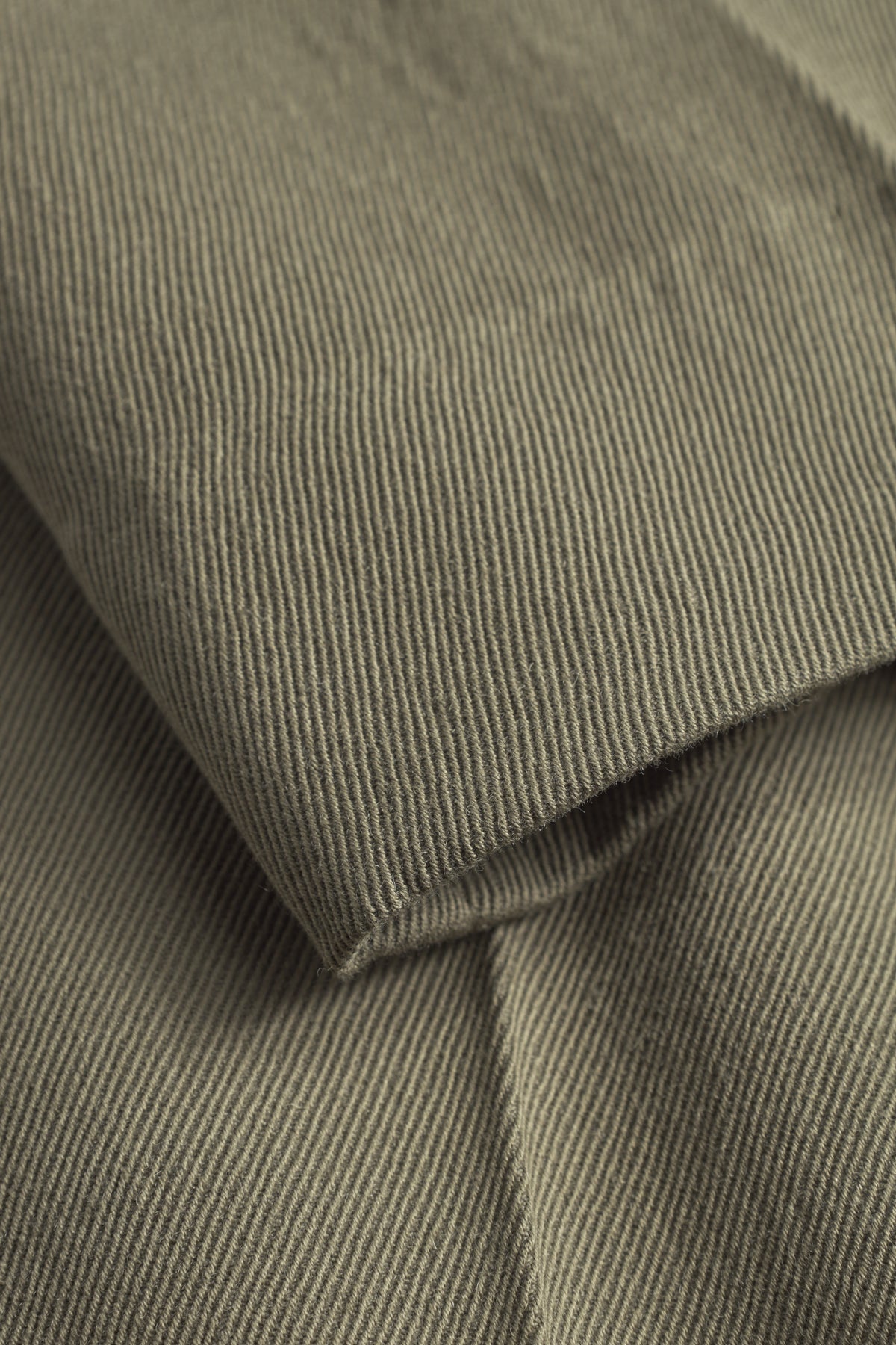 Benn Relaxed Cavalry Cotton Wool Pleated Trouser