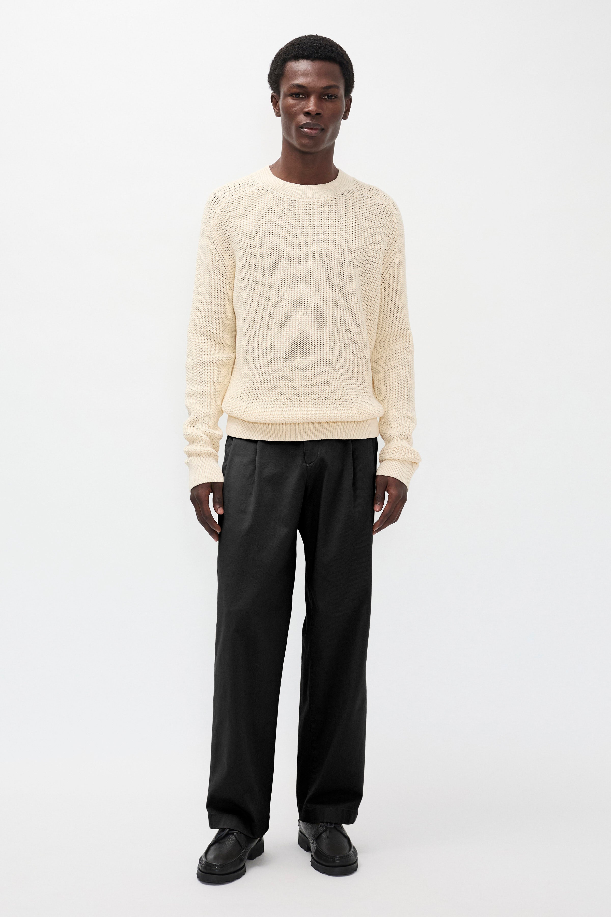 Hestur Relaxed Twill Pleated Trouser