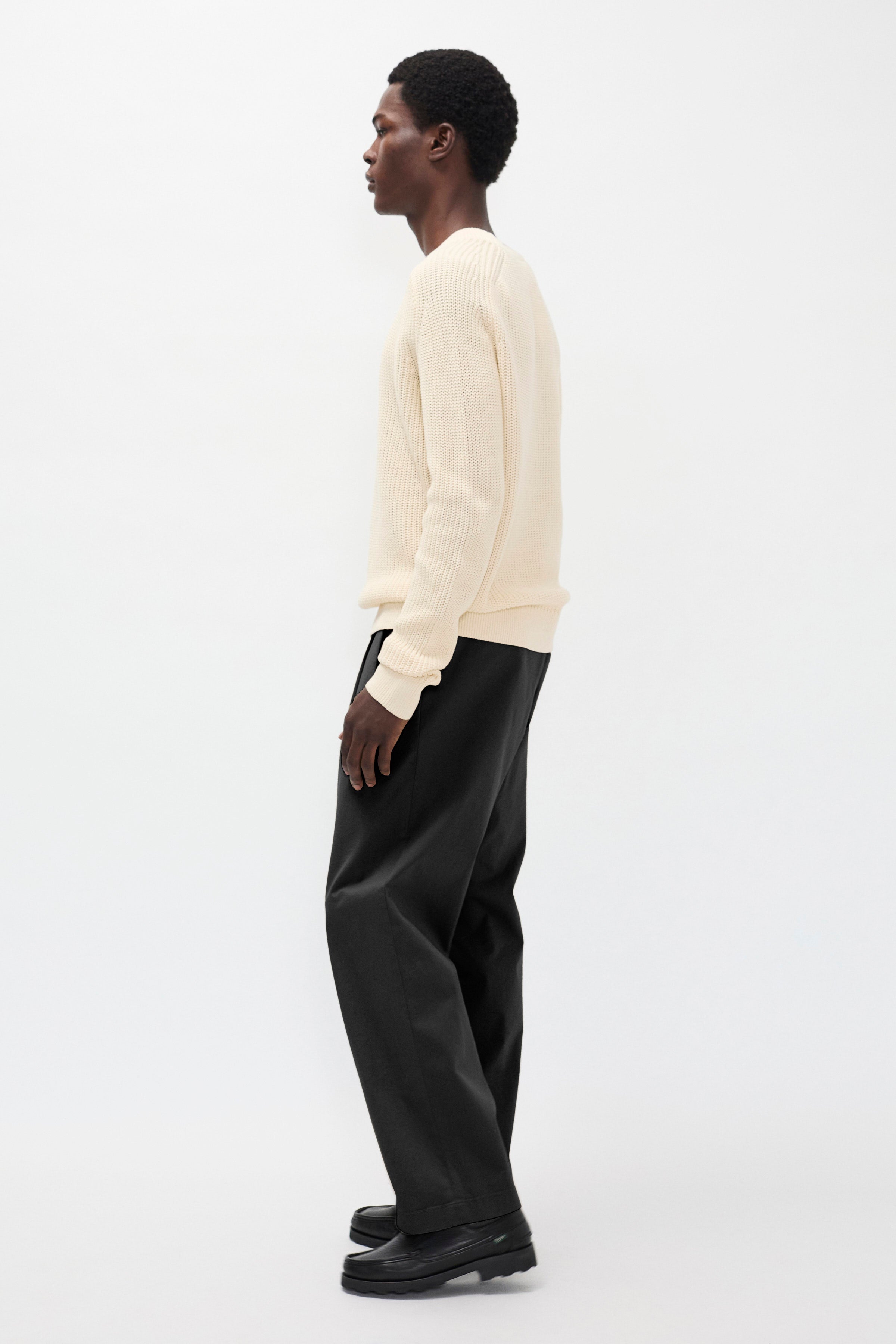 Hestur Relaxed Twill Pleated Trouser